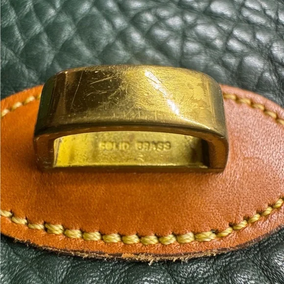 Elegant Green and Tan Leather Women's Bag - Picture 6 of 7